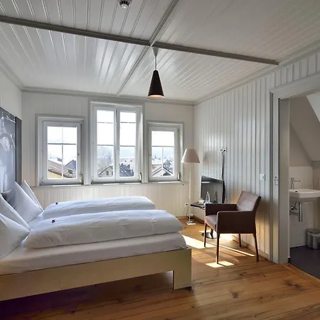 Landhaus Hotel 3*