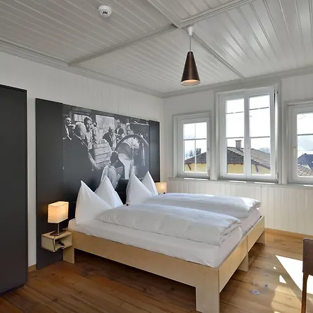 Landhaus Hotel 3*